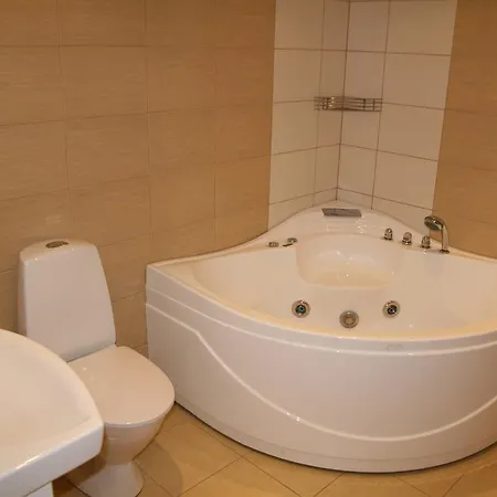 Apart Otel Pilve 2*